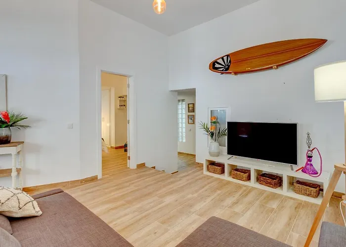 Interian - Literalmente Frente Al Oceano Caleta de Interián